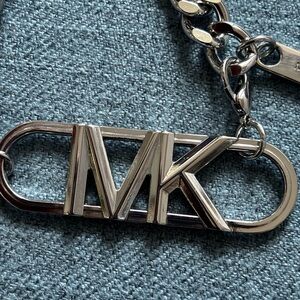 Michael Kors silver belt